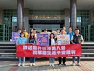 役男與家屬合照